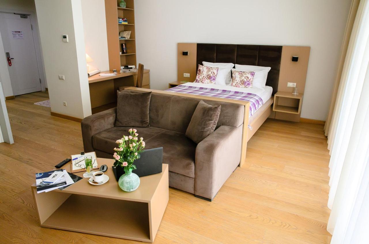 Homebridge Hotel Apartments Baku Eksteriør bilde